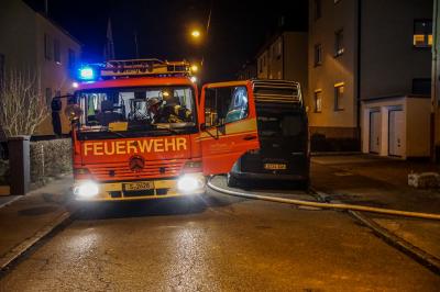 Stuttgart Wangen: Feuerwehr Wangen uebt fuer Ernstfall